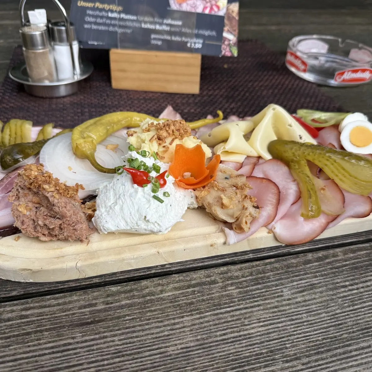 Essen und Trinken photo 3
