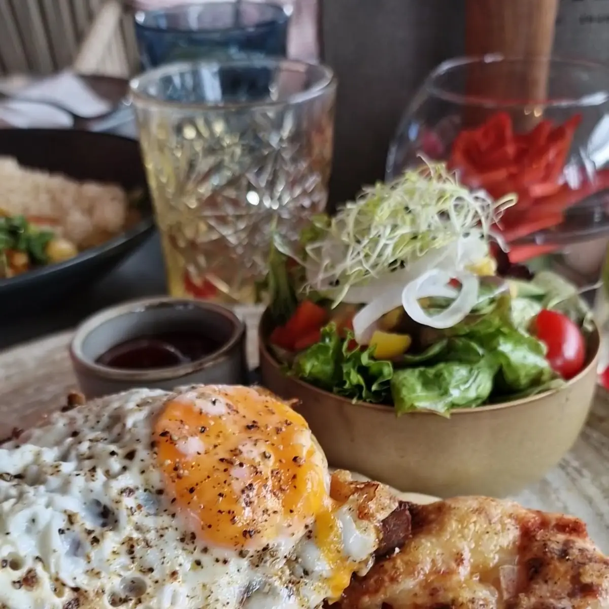 Essen und Trinken photo 2