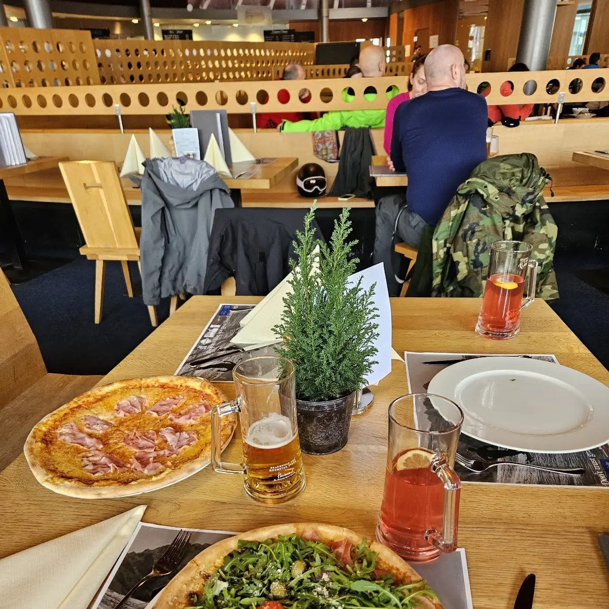 Essen und Trinken photo 3