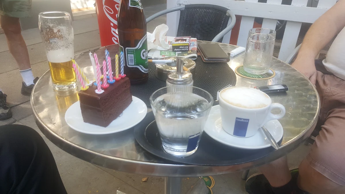 Essen und Trinken photo 3