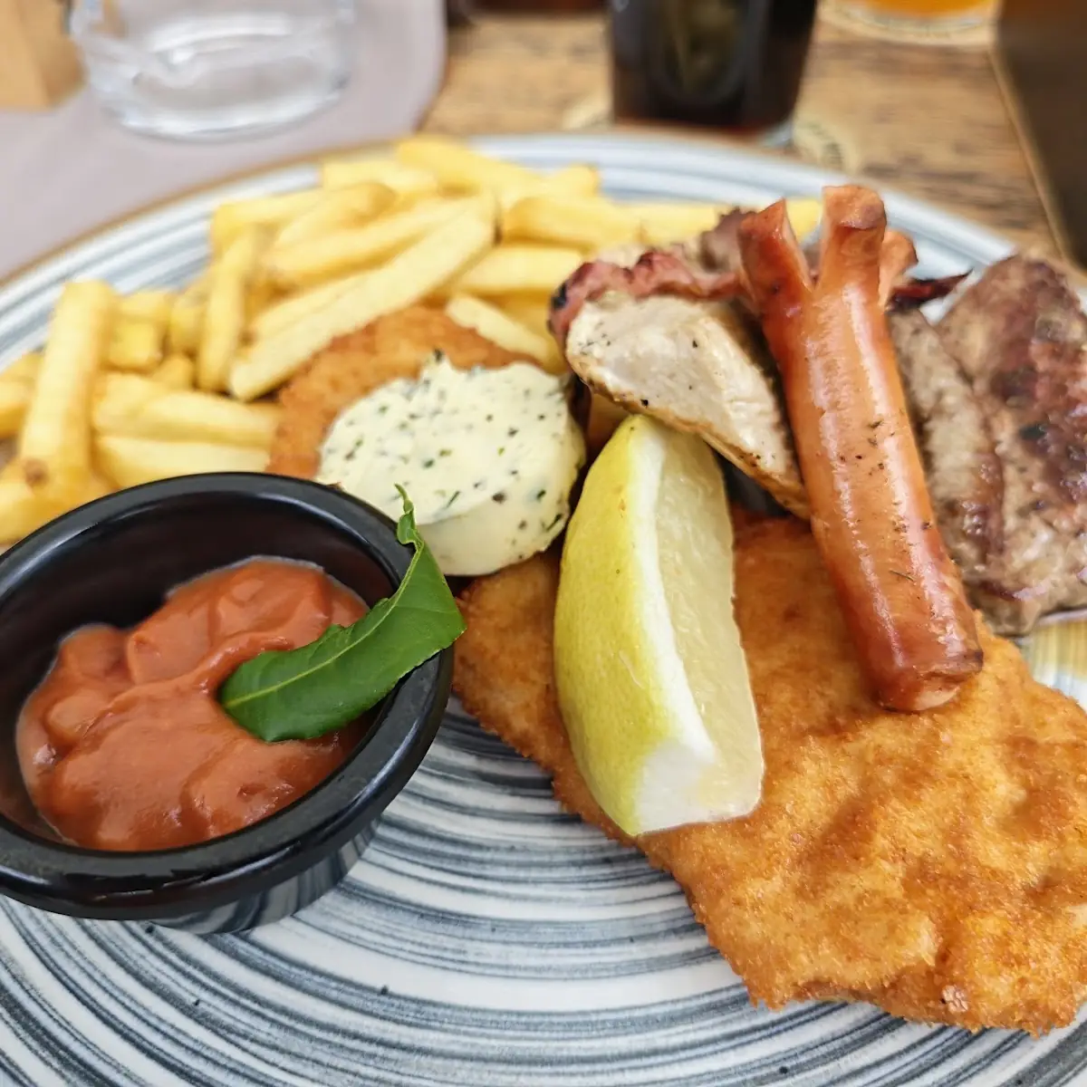 Essen und Trinken photo 2
