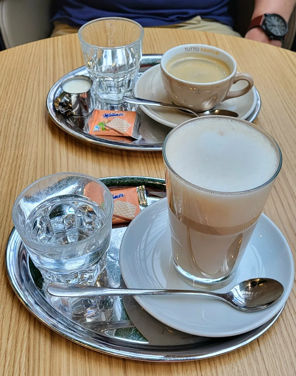 Essen und Trinken photo 2