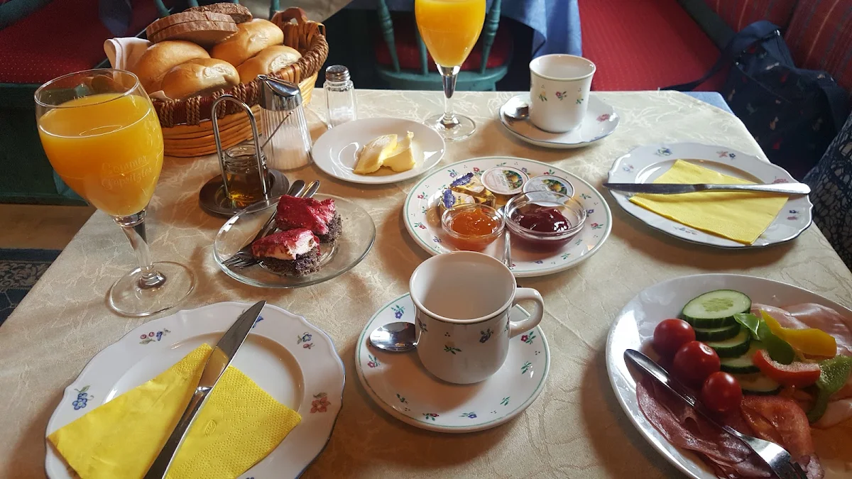 Essen und Trinken photo 2