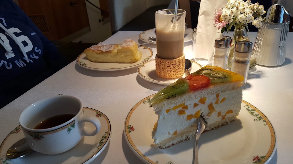 Essen und Trinken photo 2