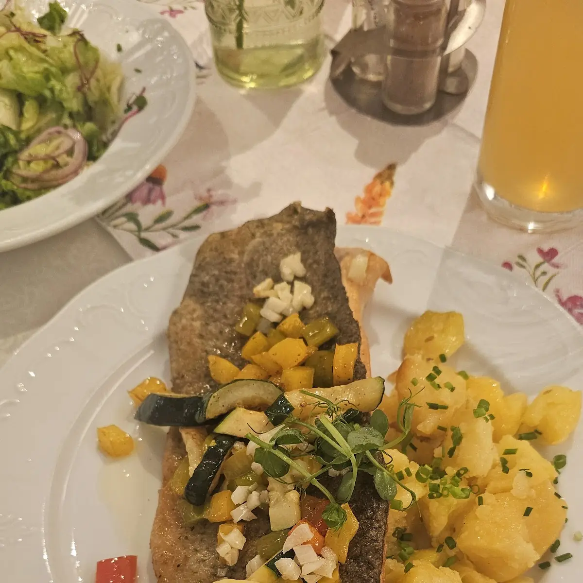 Essen und Trinken photo 1