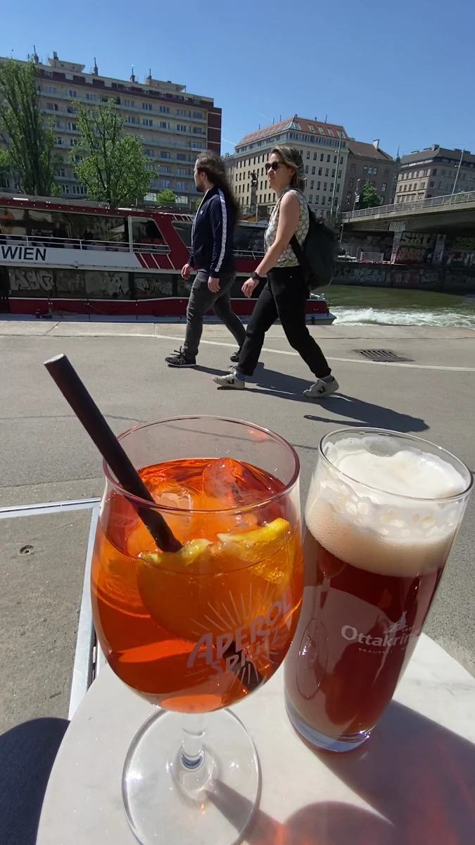 Essen und Trinken photo 2