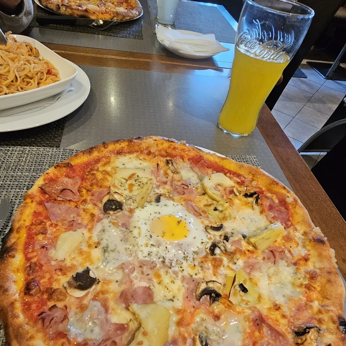 Essen und Trinken photo 3