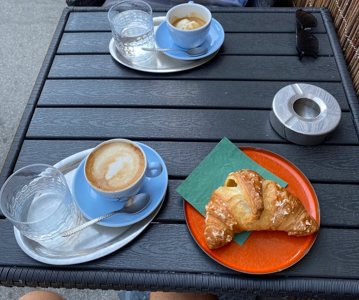 Essen und Trinken photo 1