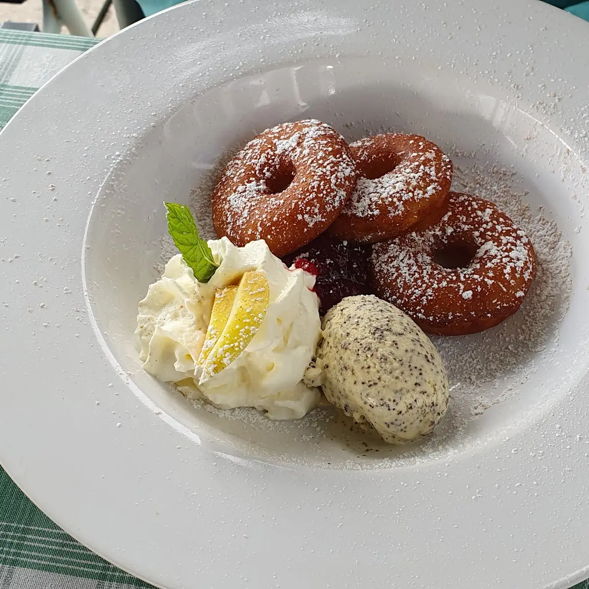 Essen und Trinken photo 4