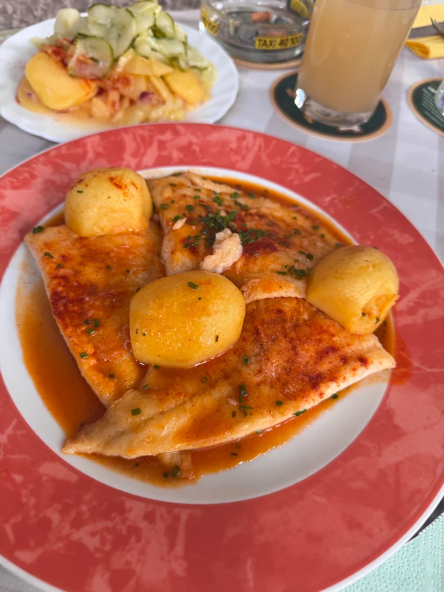 Essen und Trinken photo 2