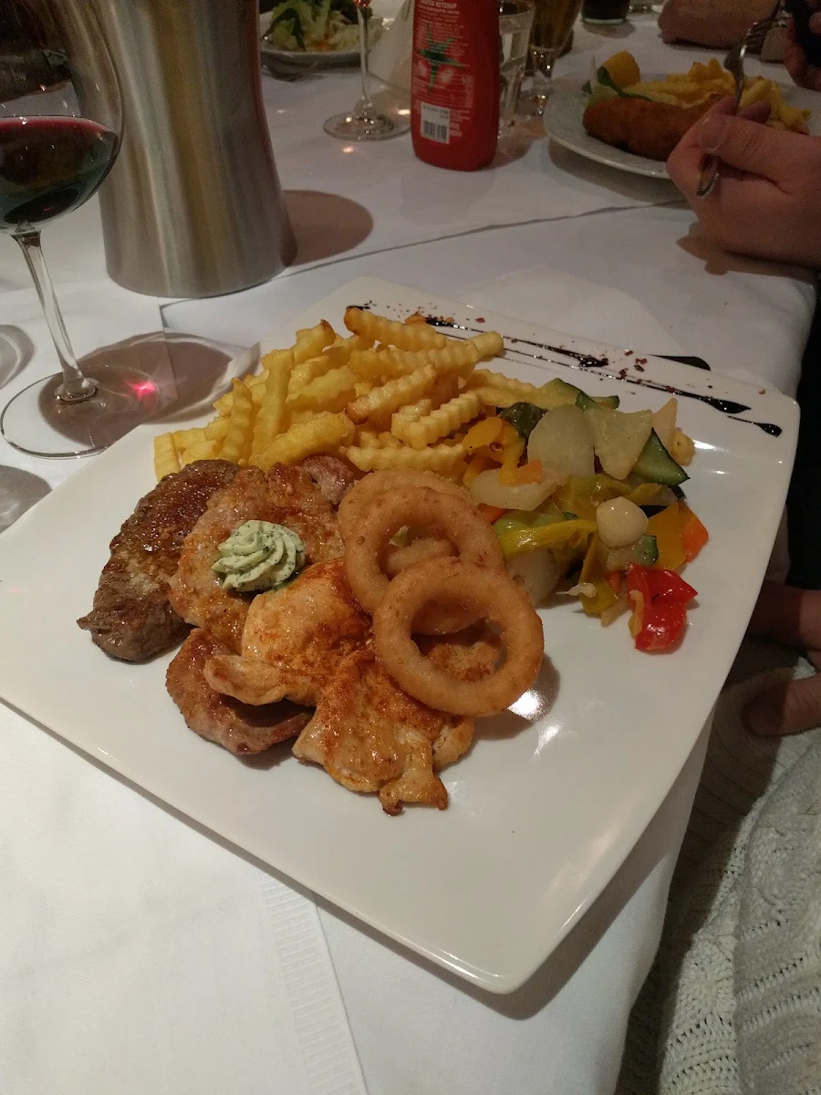 Essen und Trinken photo 2