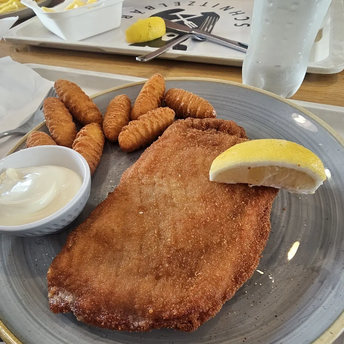 Essen und Trinken, Schnitzel-Bär Hohenems
