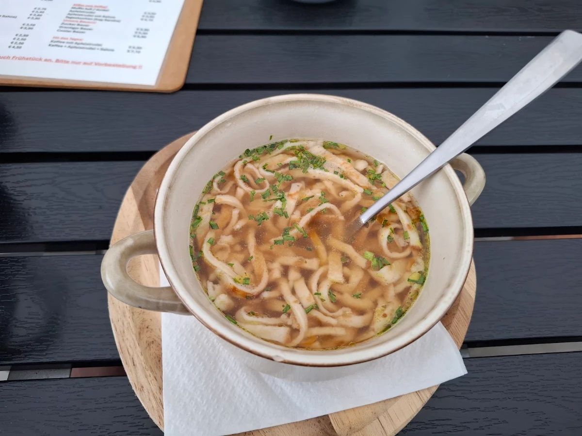 Essen und Trinken photo 3