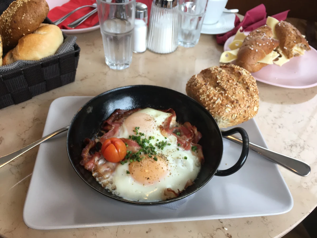 Essen und Trinken photo 9