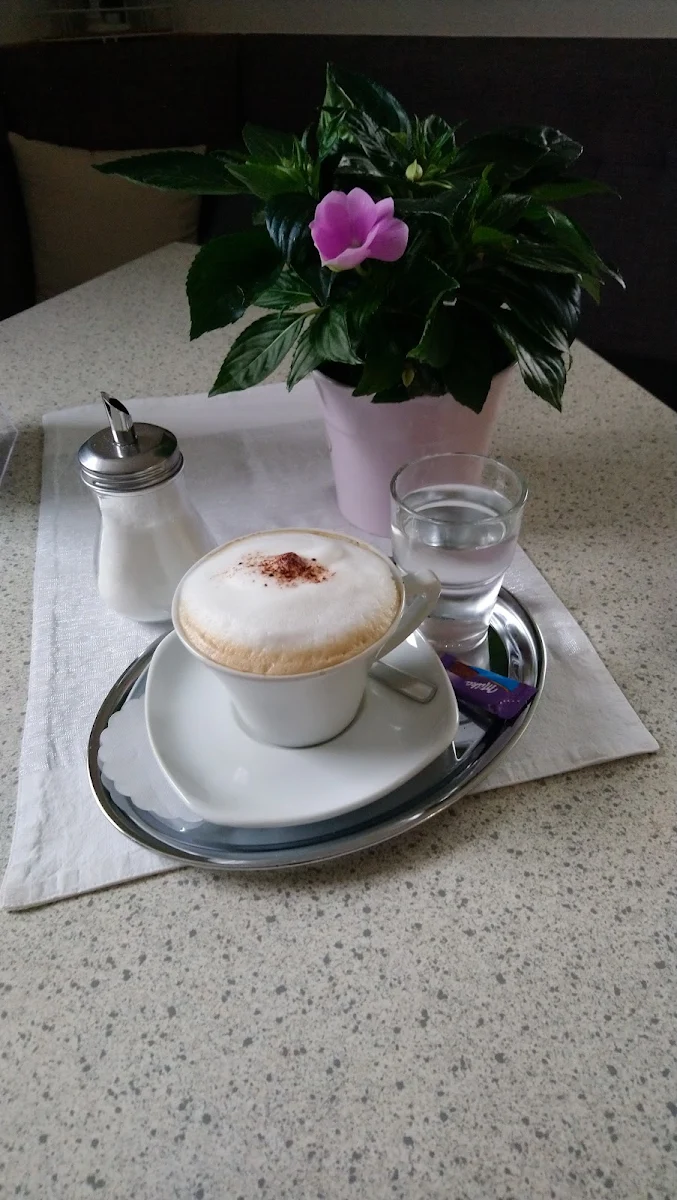 Essen und Trinken photo 2