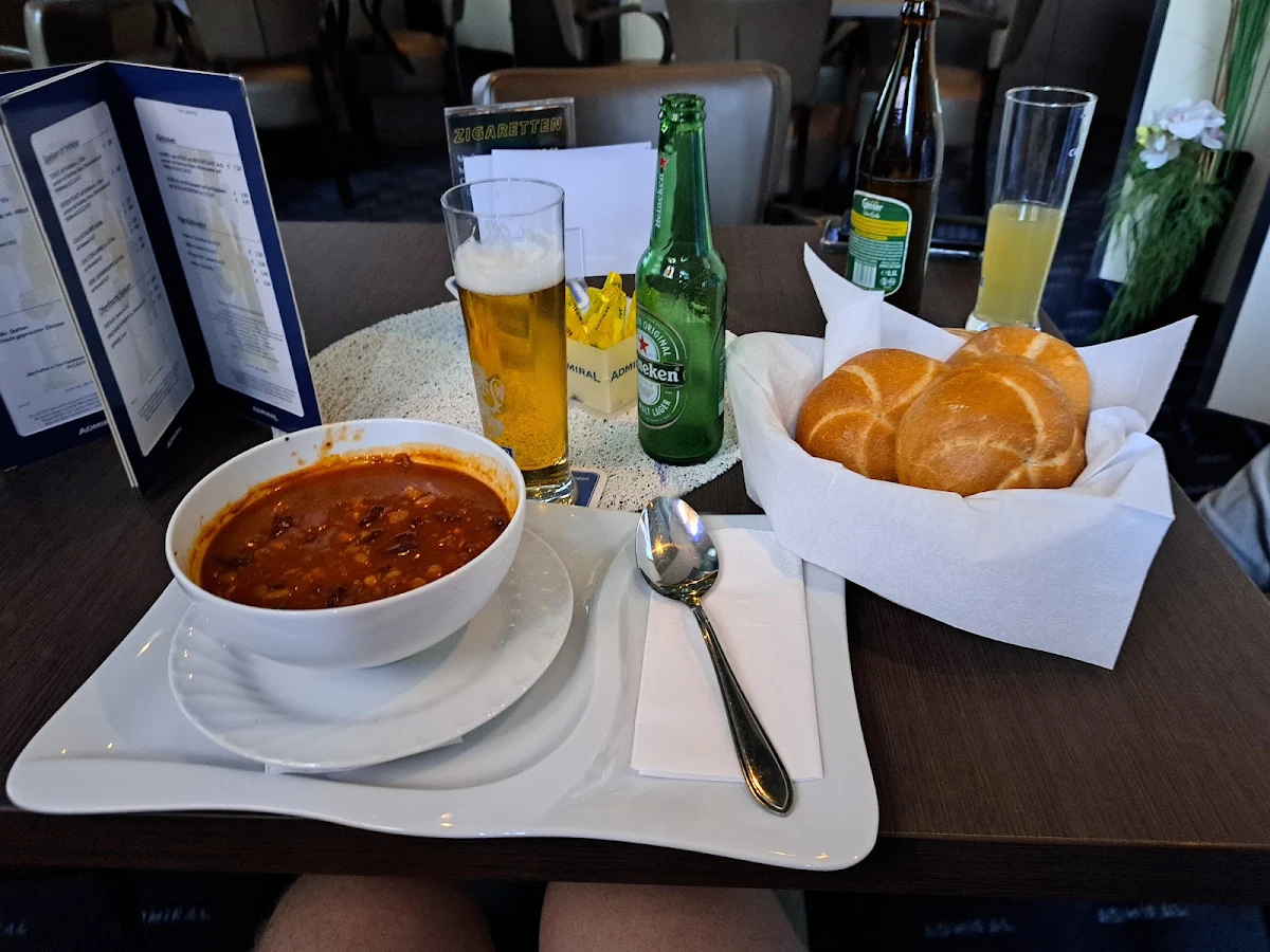 Essen und Trinken photo 1