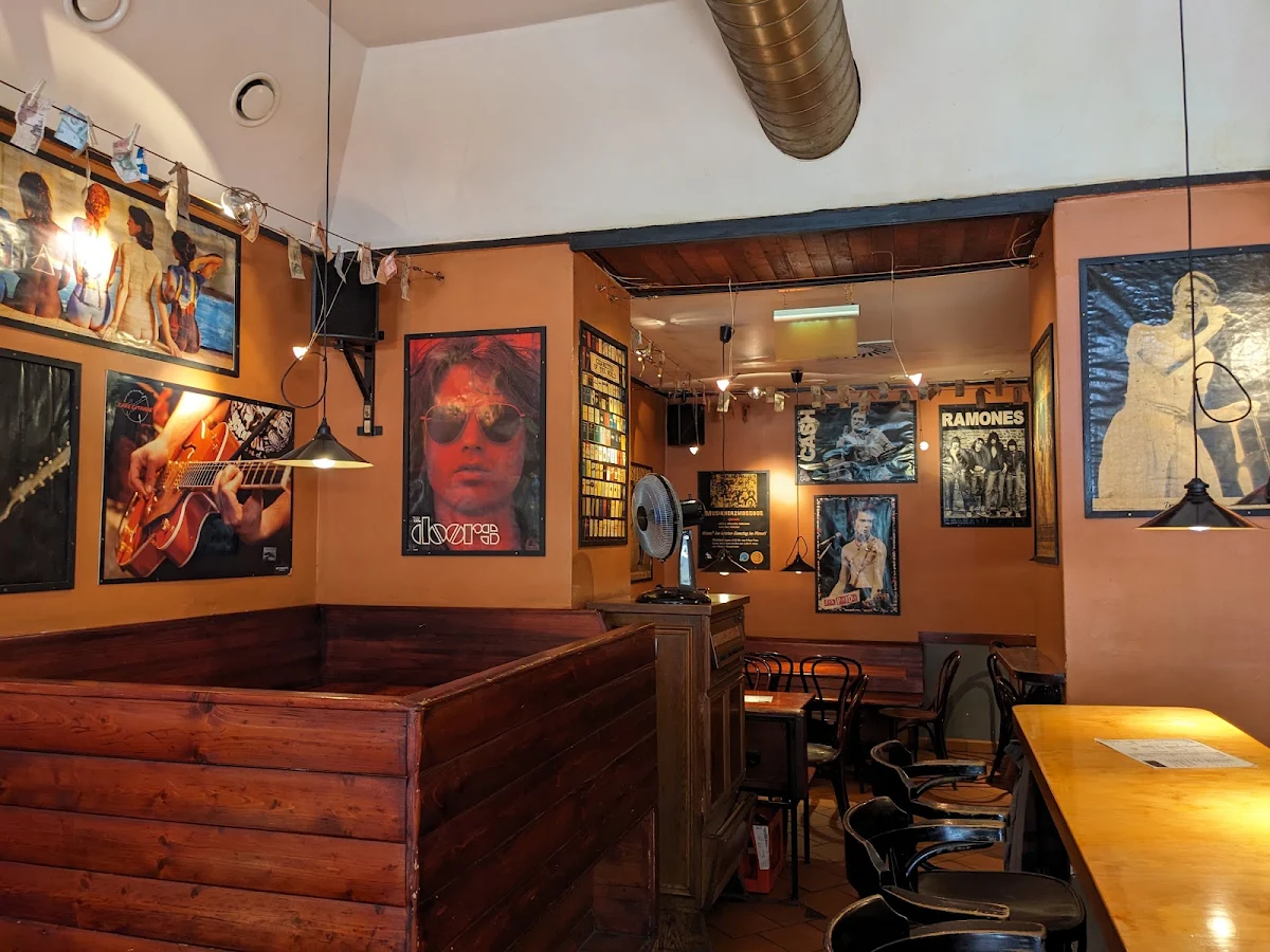 Café Gitarre Titelbild