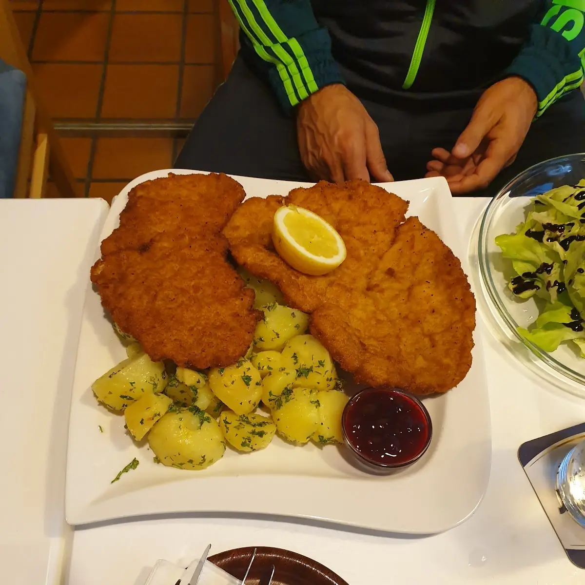 Essen und Trinken, Restaurant & Pizzeria Marina