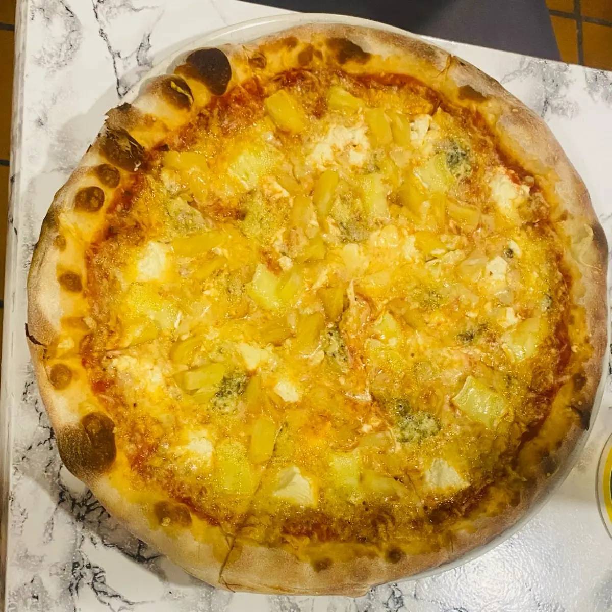 Essen und Trinken, Restaurant & Pizzeria Marina