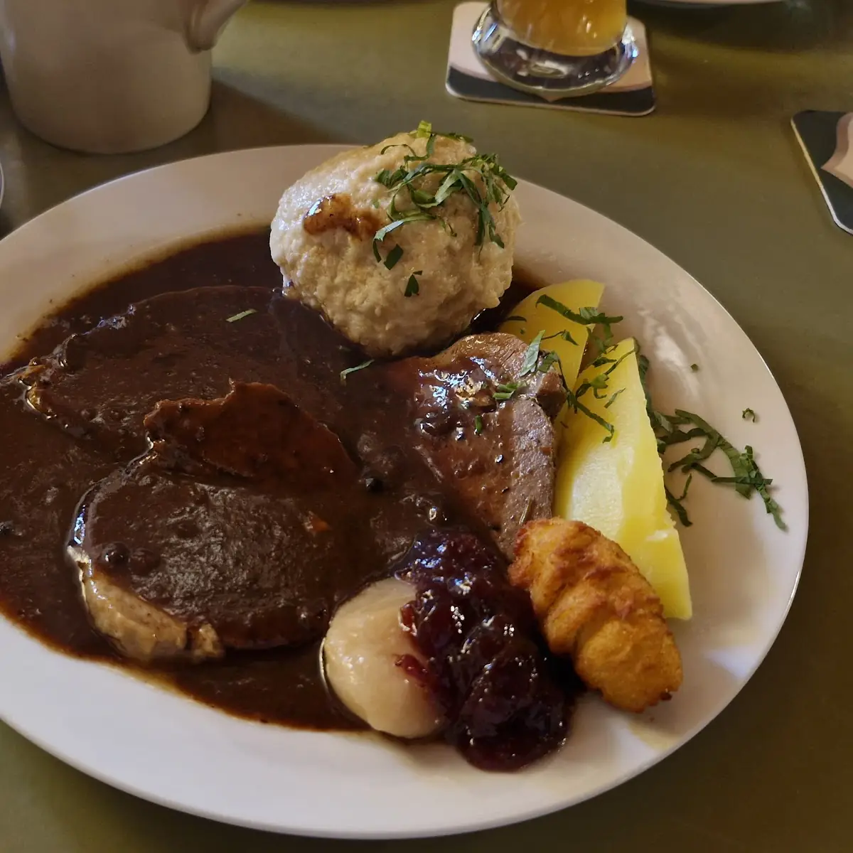 Essen und Trinken photo 2