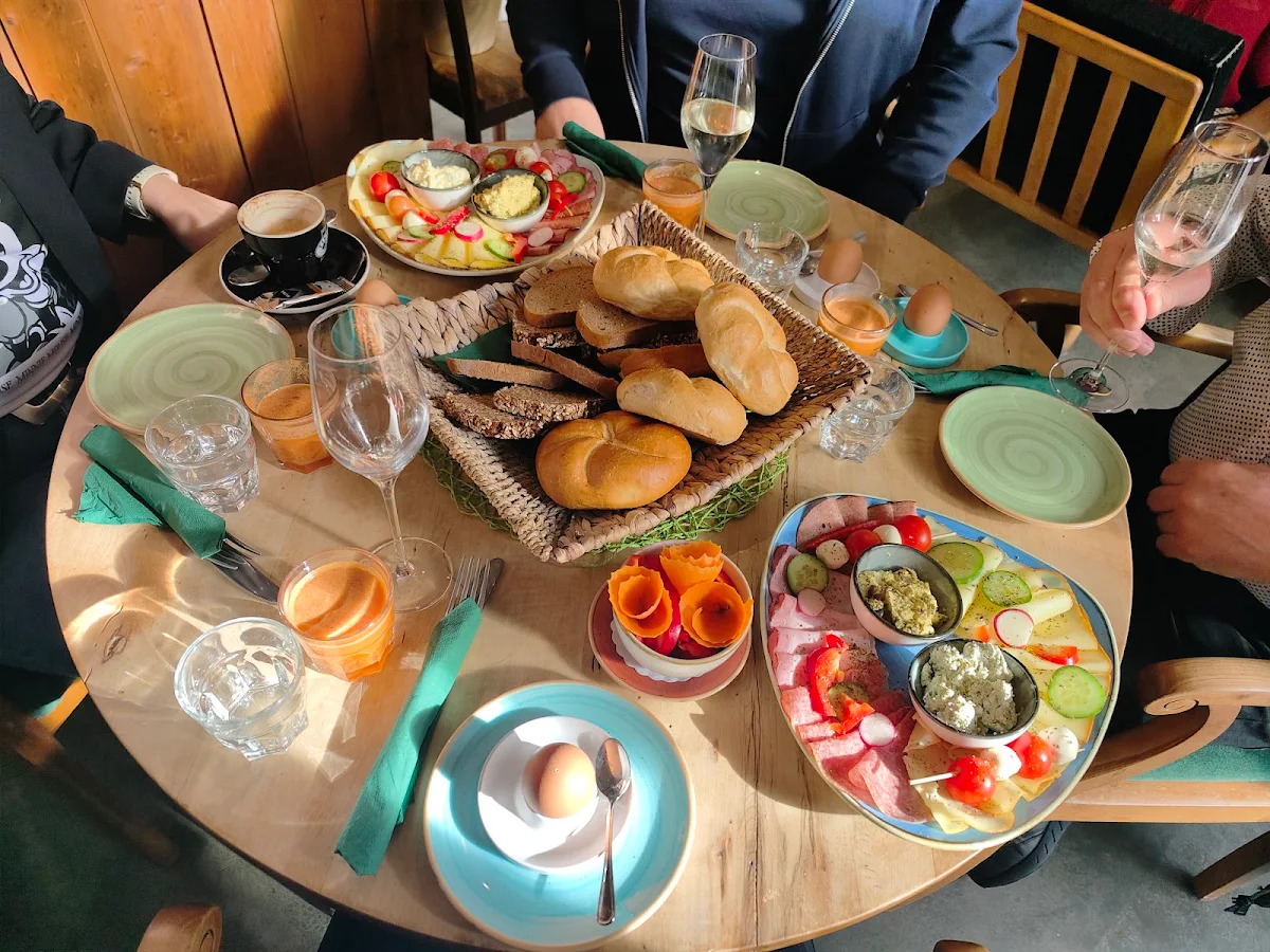 Essen und Trinken photo 2