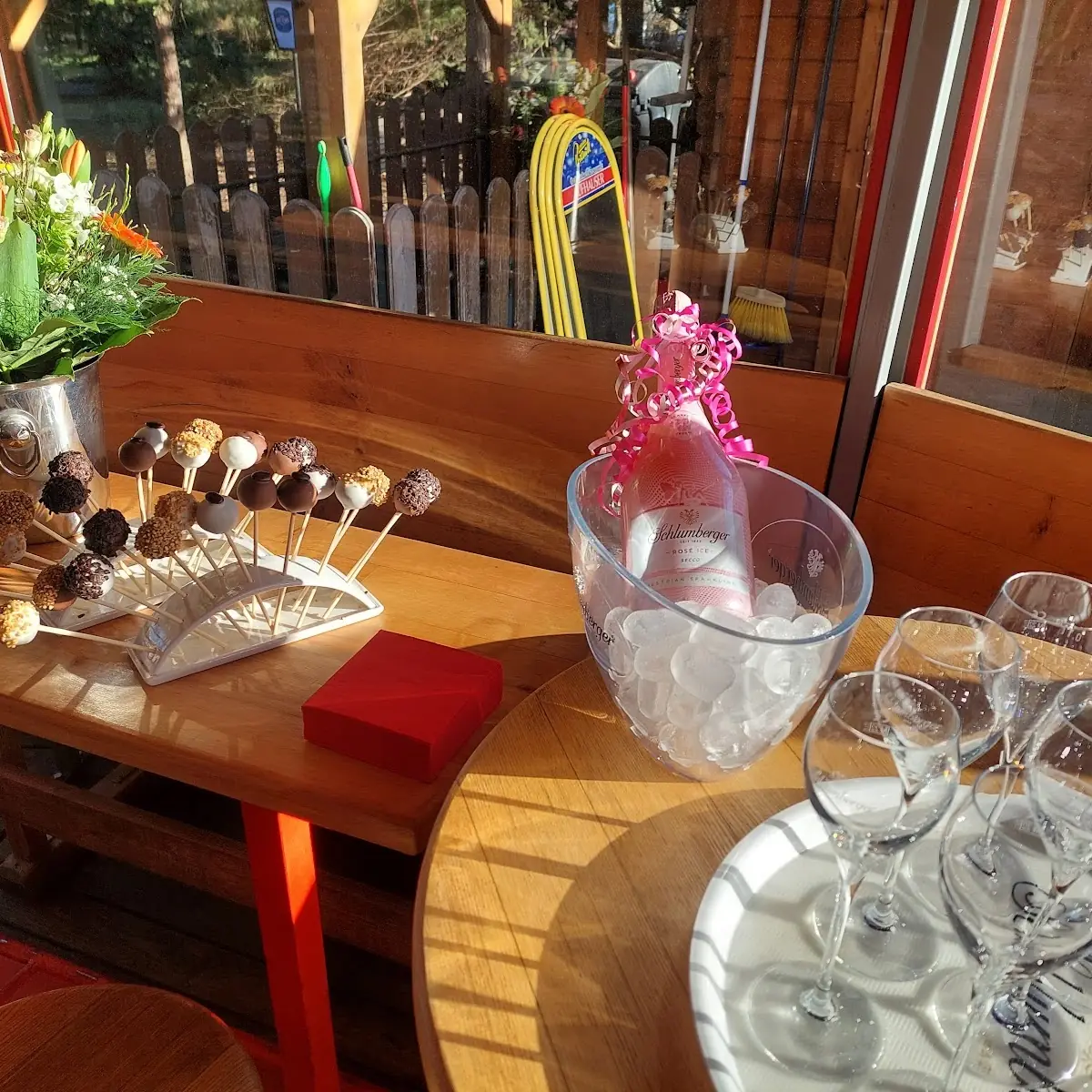 Essen und Trinken photo 1