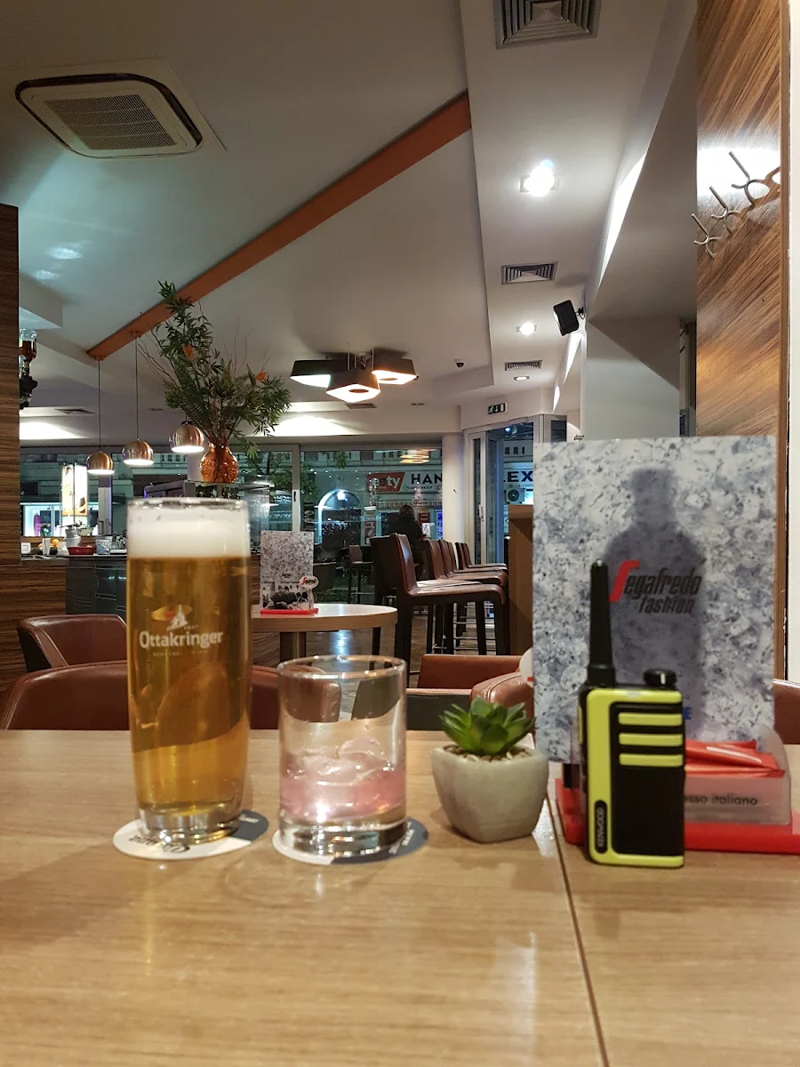 Essen und Trinken photo 1