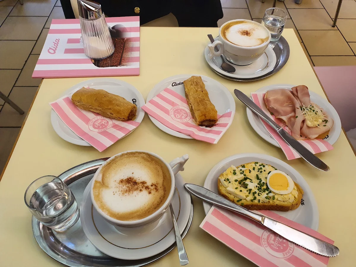 Essen und Trinken photo 2