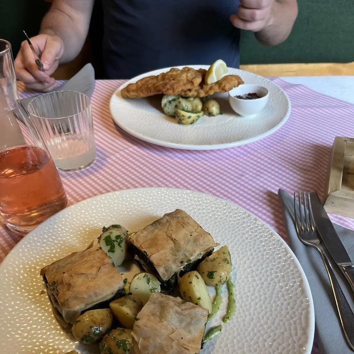 Essen und Trinken photo 3