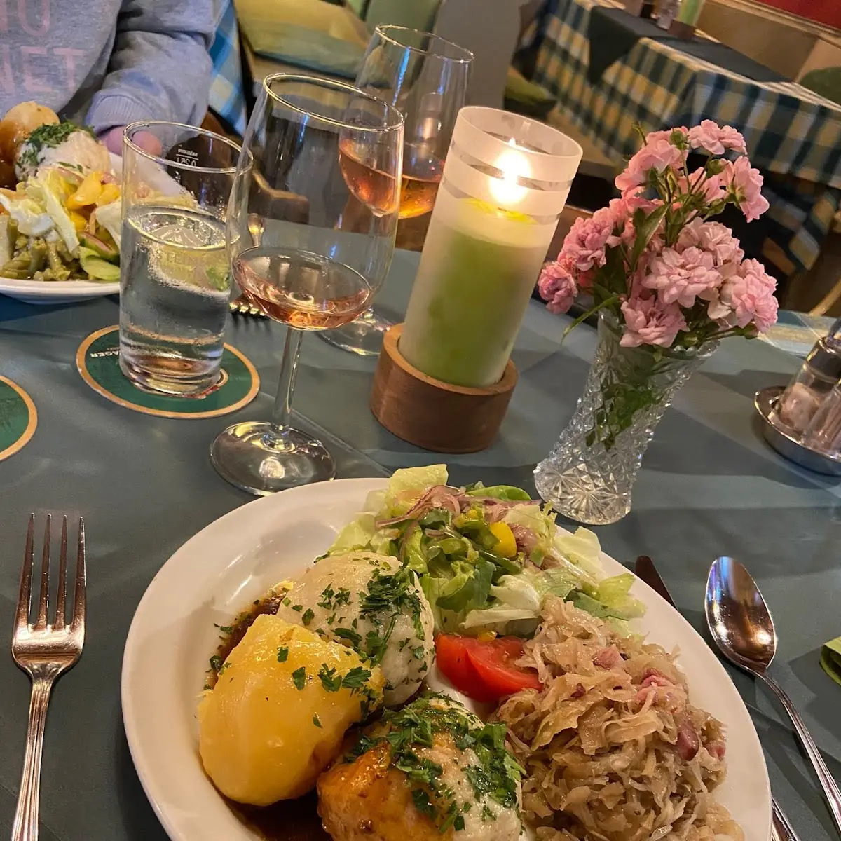 Essen und Trinken photo 3