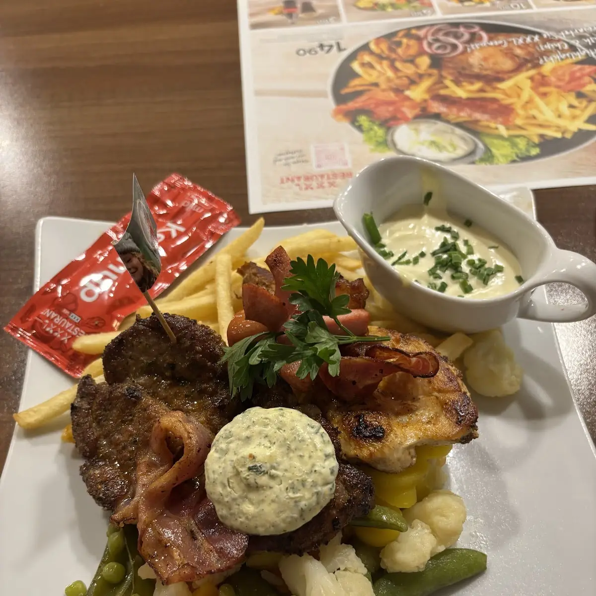 Essen und Trinken photo 2