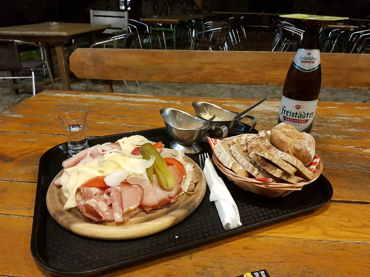 Essen und Trinken photo 2