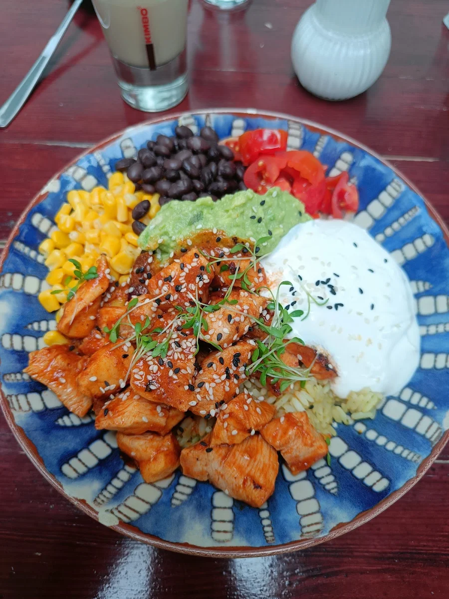 Essen und Trinken, Bistro Domino