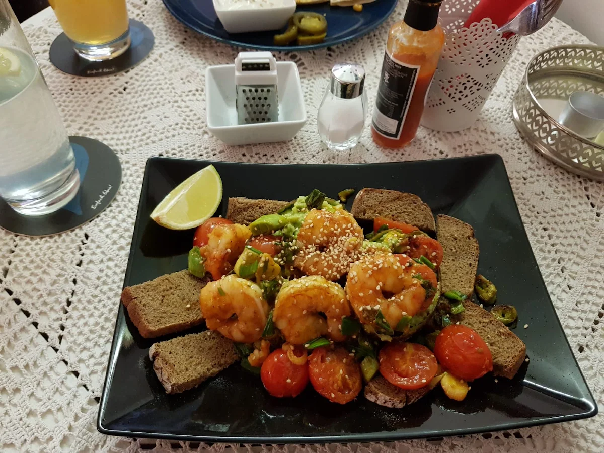 Essen und Trinken, Bistro Domino