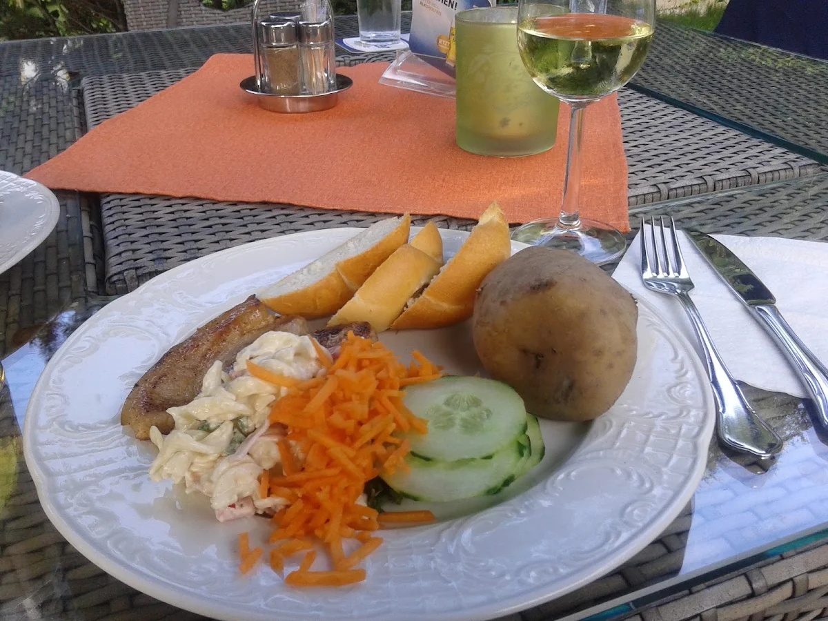 Essen und Trinken photo 3