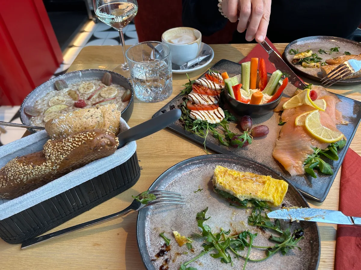 Essen und Trinken photo 3