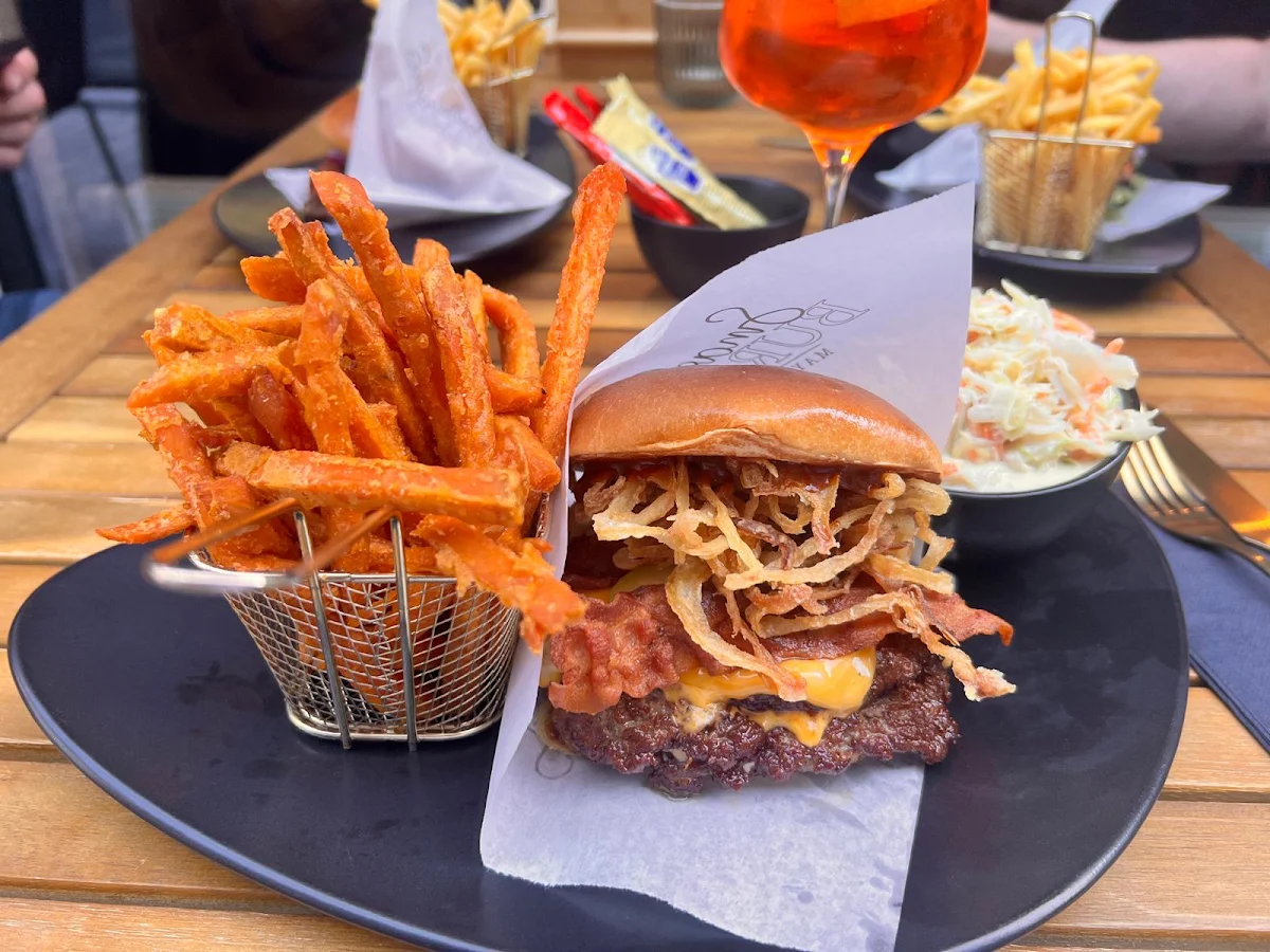 Essen und Trinken photo 3