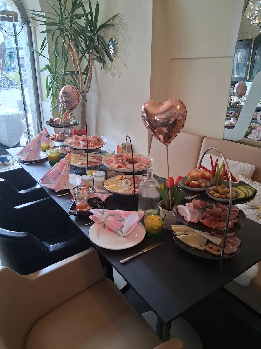 Essen und Trinken photo 5