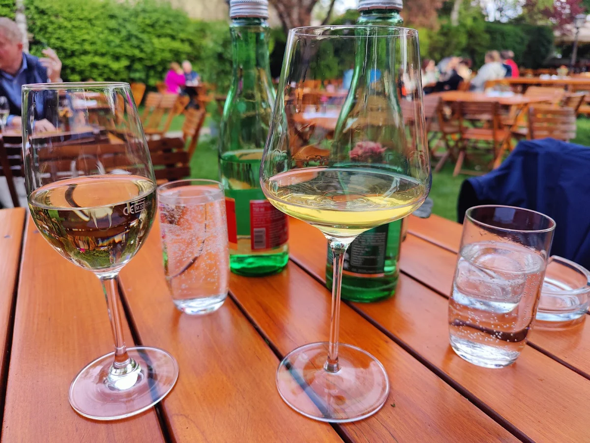 Essen und Trinken, wein & heuriger ganneshofer