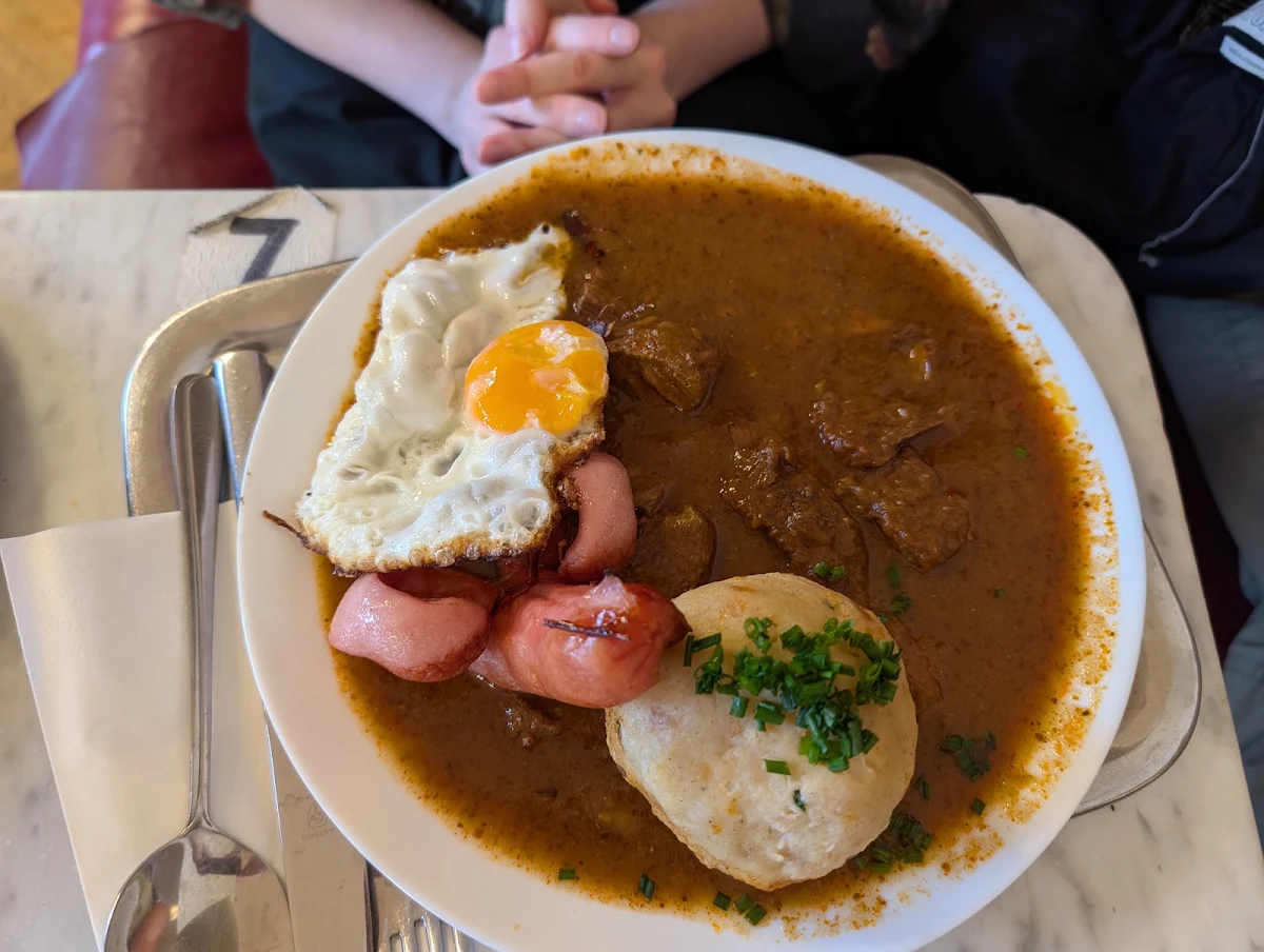 Essen und Trinken photo 2