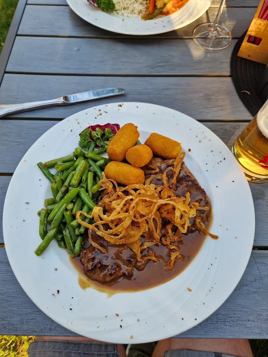 Essen und Trinken photo 3