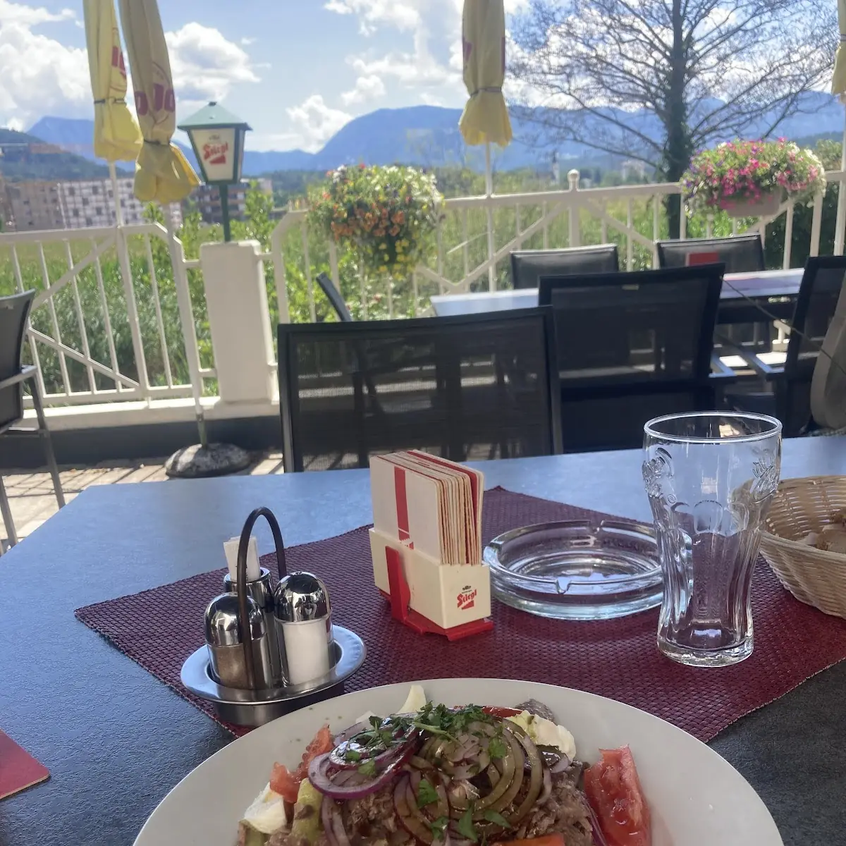 Essen und Trinken photo 2