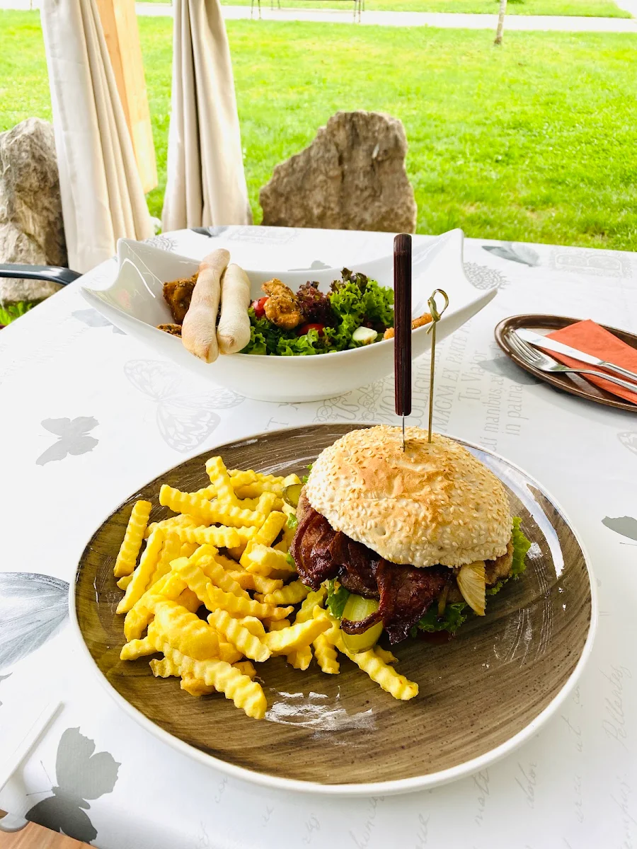 Essen und Trinken photo 2