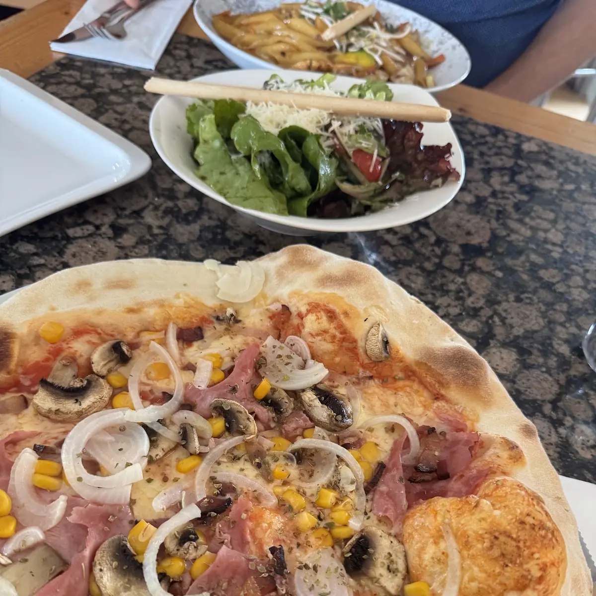Essen und Trinken photo 2