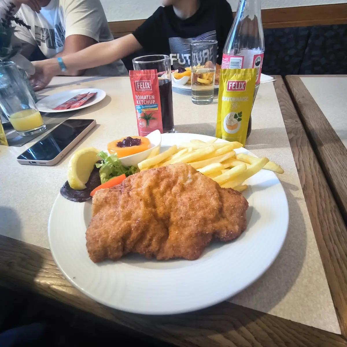 Essen und Trinken photo 1