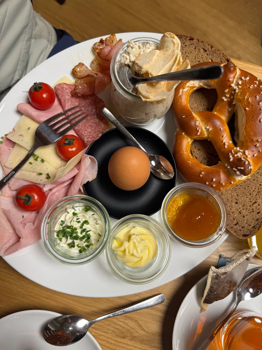 Essen und Trinken photo 1