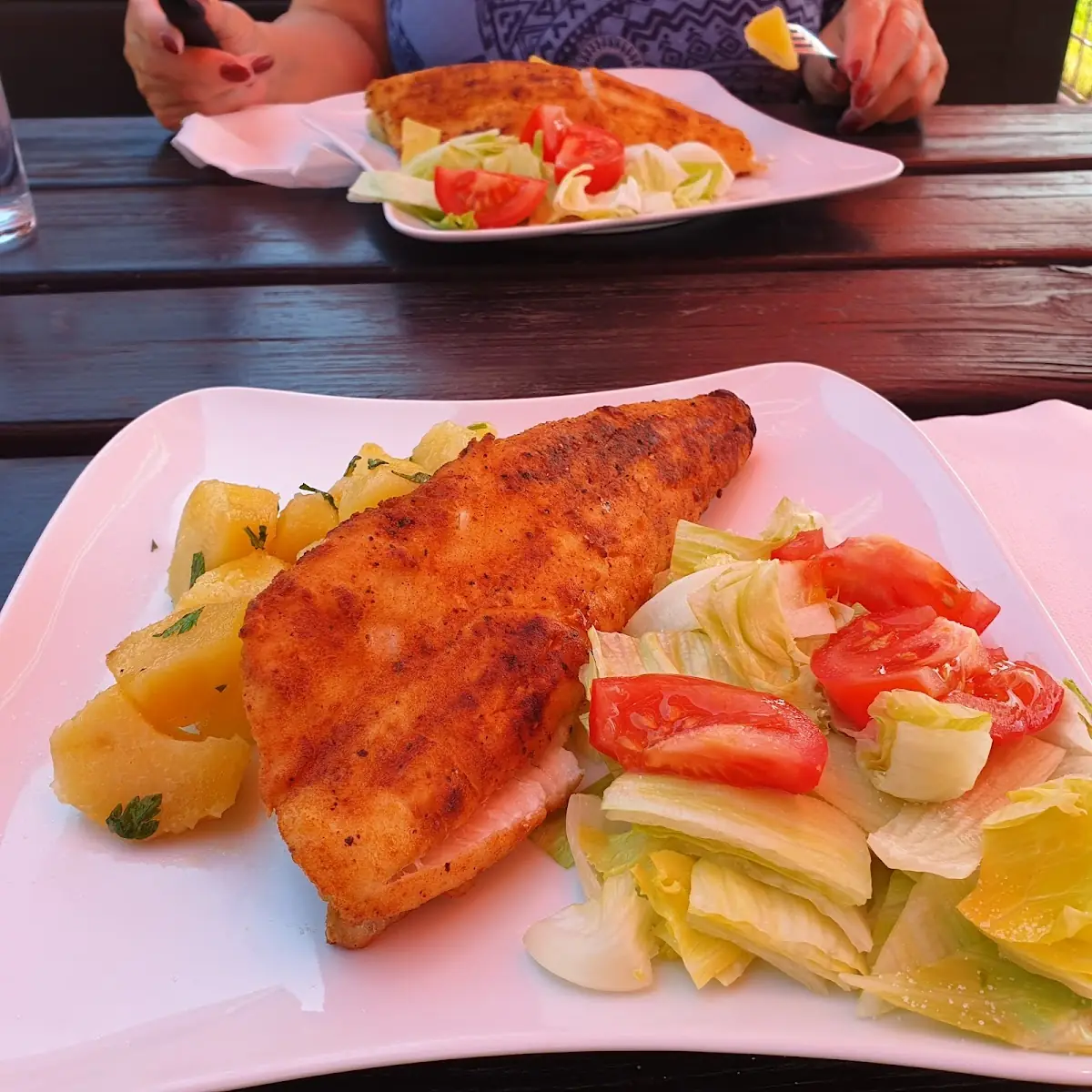 Essen und Trinken, Pizzeria Angelo