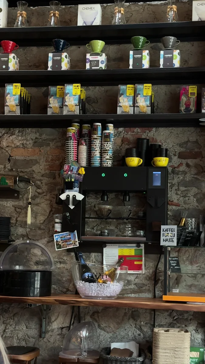 Atmosphäre, Röstbar - Barista Bar & Kaffeerösterei