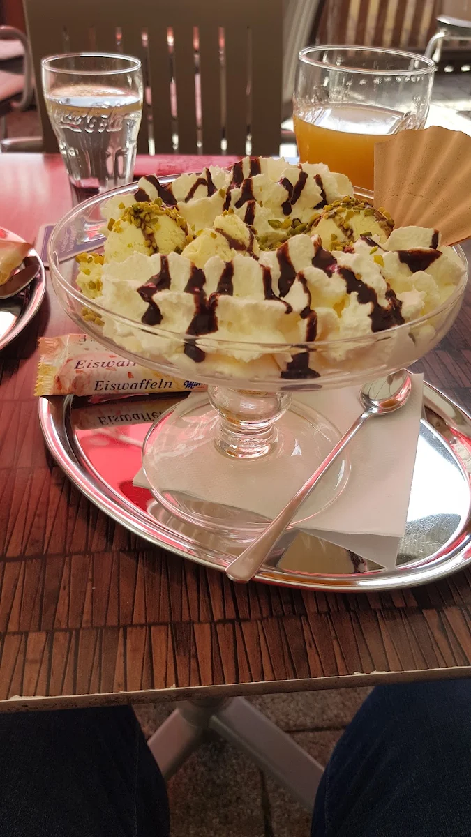 Essen und Trinken photo 8