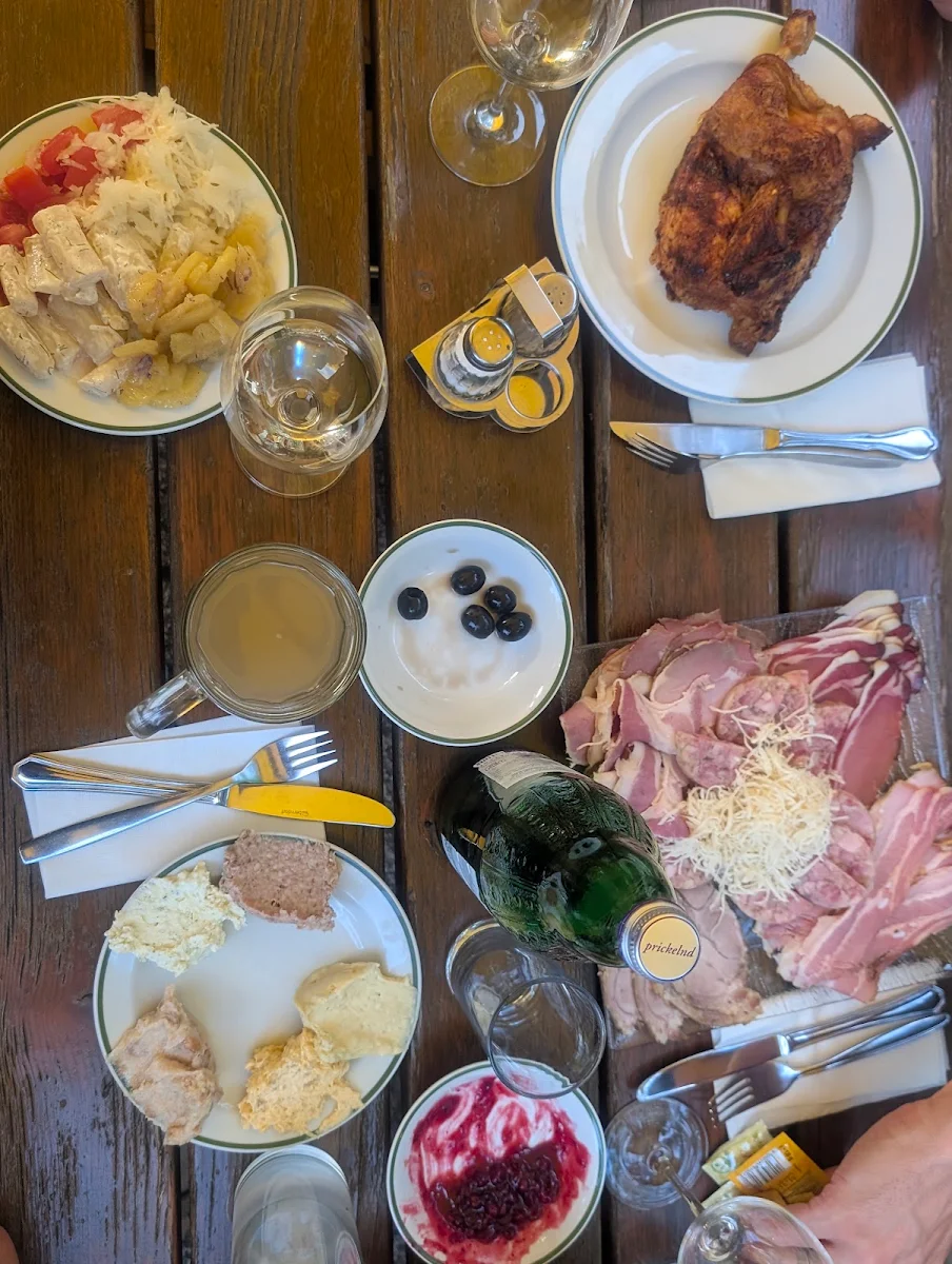 Essen und Trinken photo 2